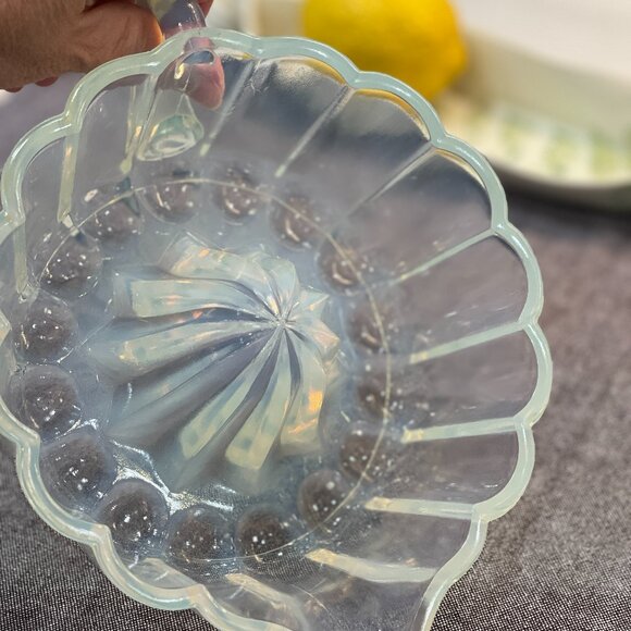 Vintage Opalescent Citrus Reamer — H.C. Fry “Pearl Glass,” c. 1920s - Picture 2 of 16